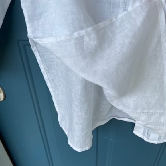 CHICOS WHITE BUTTON COASTAL GRANNY LONG SHIRT SIZE 1 - Picture 10 of 16